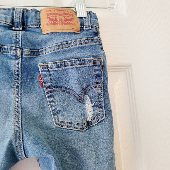 📌 NA - Picture 5 of 6